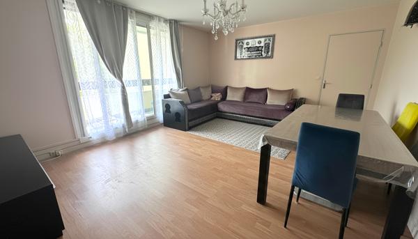 T4 lumineux avec balcon et parking ? Résidence sécurisée