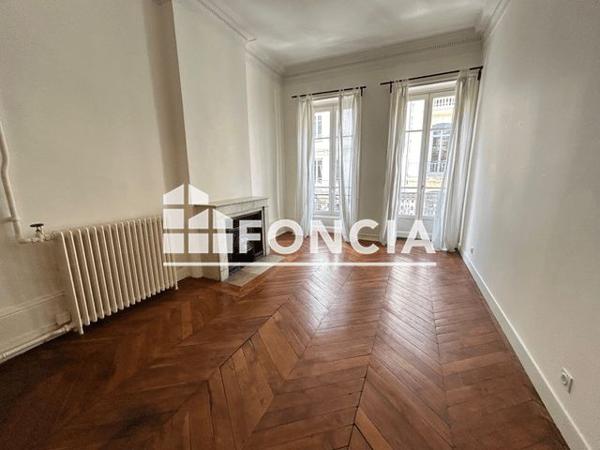 Location Appartement 3 pièces 92.74 m² - 95 RUE PDT EDOUARD HERRIOT Lyon 69002