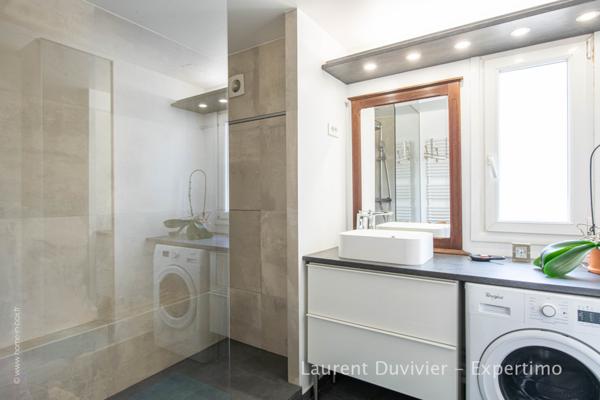 Ulis (91940) Triplex familial baigné de lumière de 96,30m2 et 3 chambres.