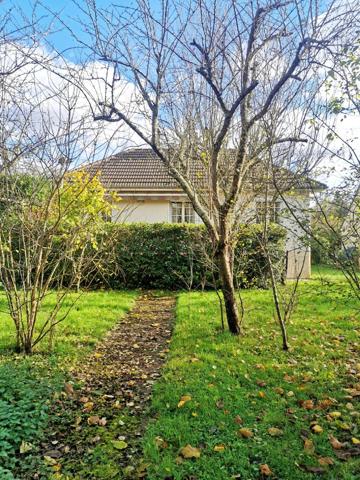 Saint-Rémy-lès-Chevreuse (78470) MAISON INDIVIDUELLE DE PLAIN-PIED avec sous-sol total sur 1000m² de terrain arboré