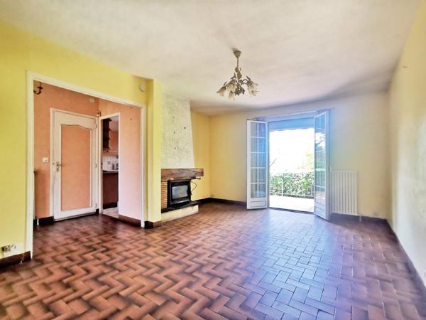 Saint-Rémy-lès-Chevreuse (78470) MAISON INDIVIDUELLE DE PLAIN-PIED avec sous-sol total sur 1000m² de terrain arboré