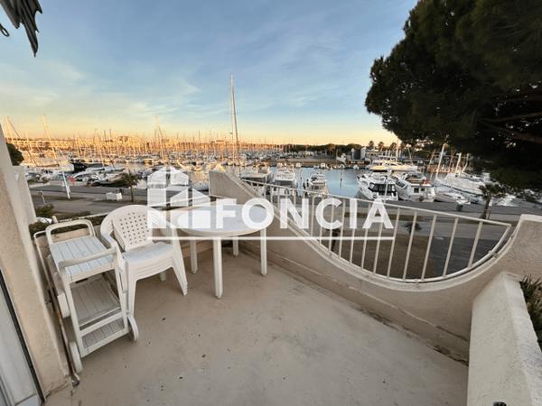 Location Studio meublé 20.37 m² - 3 AVENUE JEAN LASSERRE Port Camargue 30240