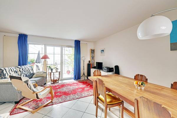 Paris (75019) Beau 3 pièces avec jardin d'hiver - Parc de la Villette