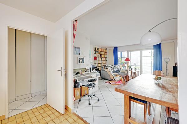 Paris (75019) Beau 3 pièces avec jardin d'hiver - Parc de la Villette