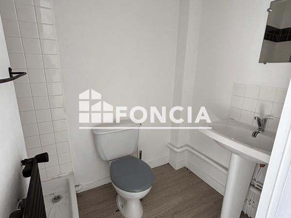 Location Studio 22.44 m² - 83 BOULEVARD JARDIN L'EVEQUE Evreux 27000