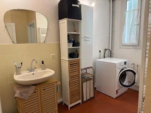 Vente                                                      Appartement
                        
                     4 pièces                      88 m2                     à Firmi