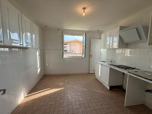 Appartement T4 (83 m²) à louer à PENTA DI CASINCA