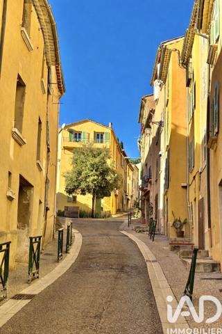 Immeuble à vendre 180 m² Hyères