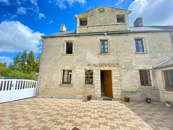 Maison en pierre 6p 126m2 - ROTS