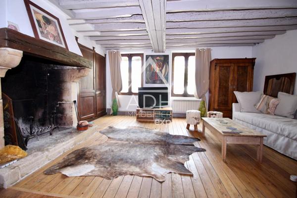 APPARTEMENT A VENDRE A NEAUPHLE LE CHATEAU - 4 pièces / 3 chambres 106m2