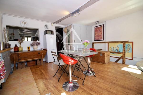 APPARTEMENT A VENDRE A NEAUPHLE LE CHATEAU - 4 pièces / 3 chambres 106m2