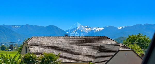 BENEJACQ - Plaine de NAY : Maison récente 7 pièces avec vue Pyrénées
