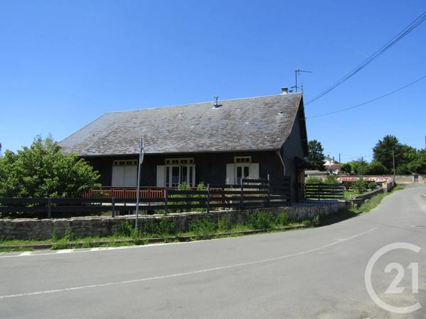 Maison à vendre  7 pièces - 227 m 2   CHEF BOUTONNE  - 79