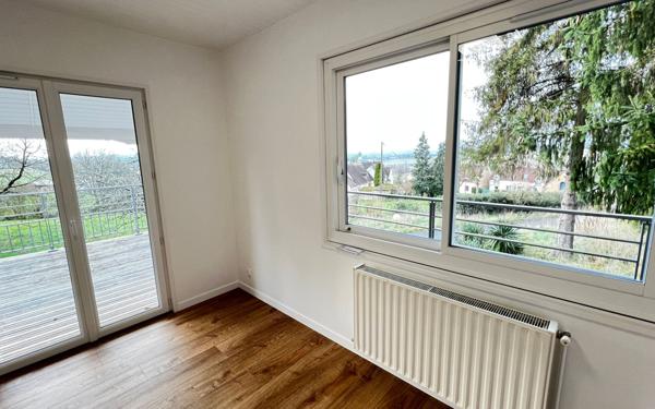 Maison à vendre    4 pièces •  Condeau