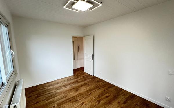 Maison à vendre    4 pièces •  Condeau