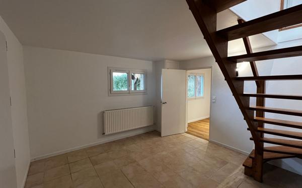 Maison à vendre    4 pièces •  Condeau
