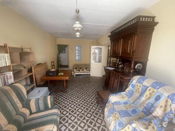 Maison à vendre à Poncé-sur-le-Loir dans la Sarthe (72340), ref : 13816/1144   
BOURG