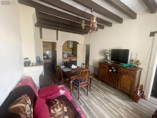 Maison à vendre à Poncé-sur-le-Loir dans la Sarthe (72340), ref : 13816/1144   
BOURG