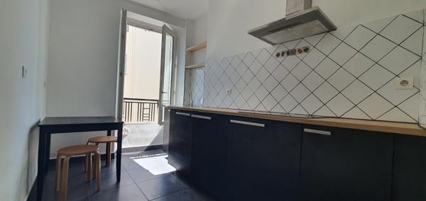 Appartement
         4 pièces
        - 49 m² Exclusivité 78 000 € *