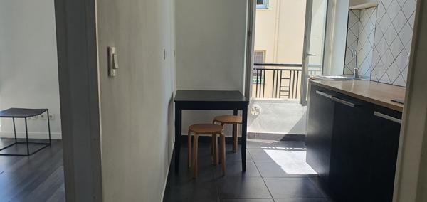 Appartement
         4 pièces
        - 49 m² Exclusivité 78 000 € *