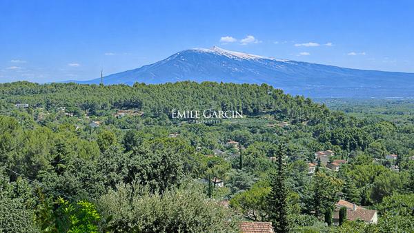 A vendre - Villeneuve Lès Avignon - Maison -piscine- vue mont ventoux- 5 chambres -terrain 1000 m²