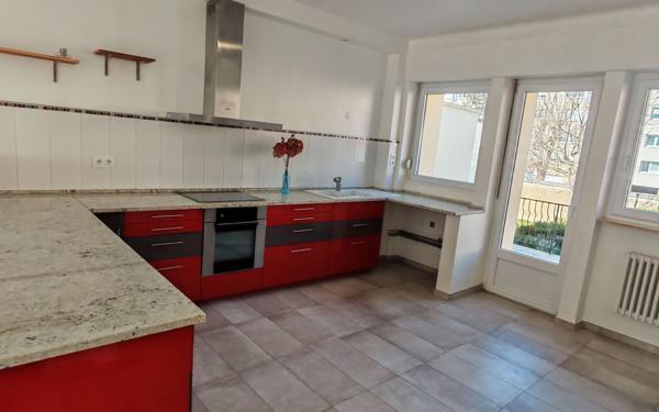 Maison à vendre    8 pièces • 176 m2 Thionville