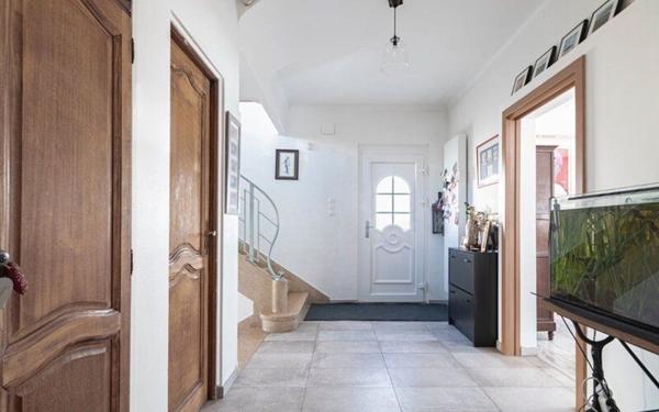 Maison à vendre    8 pièces • 176 m2 Thionville