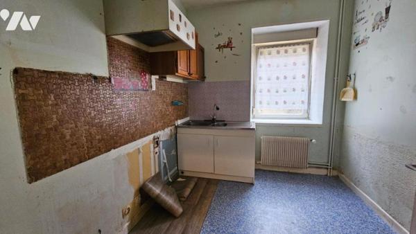 Maison de ville à rénover en partie 