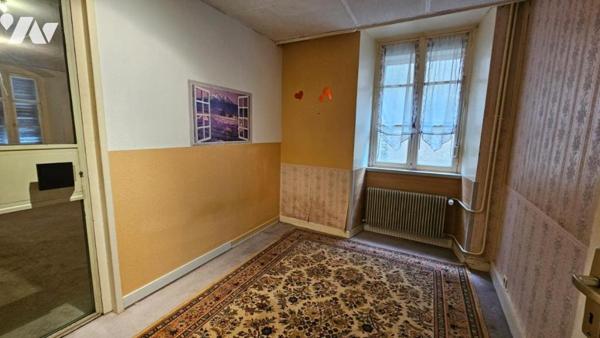 Maison de ville à rénover en partie 