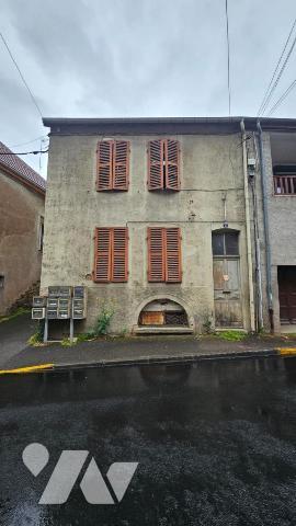 Maison de ville à rénover en partie 