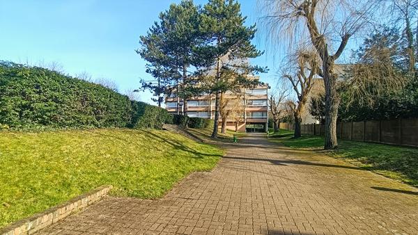 BOUTOURS - Rue VICTOR HUGO