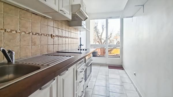 BOUTOURS - Rue VICTOR HUGO