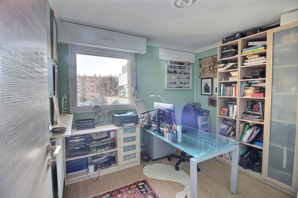 Suresnes Belvédère ? 3 pièces lumineux 72 m² avec box fermé