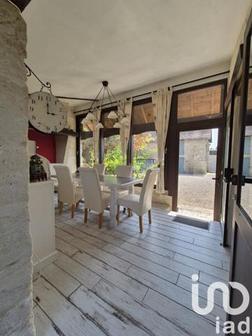 Maison à vendre 5 pièces 185 m² Scorbé-Clairvaux