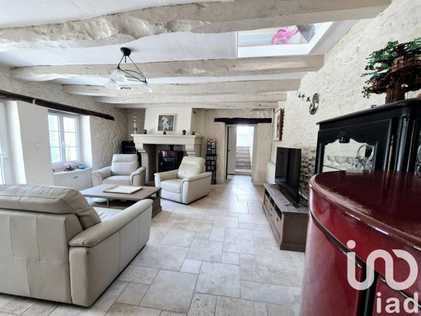 Maison à vendre 5 pièces 185 m² Scorbé-Clairvaux