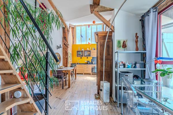 Ancien atelier réhabilité en maison de ville avec patio