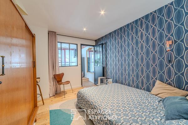 Ancien atelier réhabilité en maison de ville avec patio