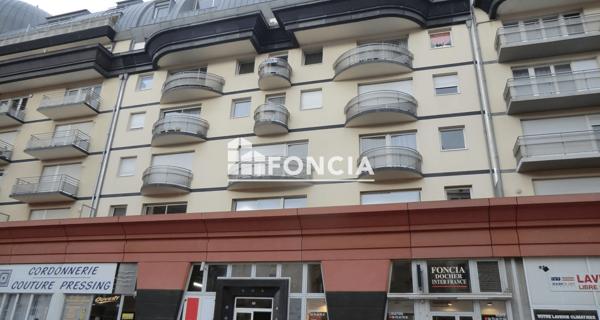 Location Appartement 2 pièces 52.94 m² - Clermont-ferrand 63000