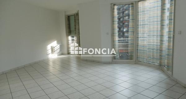 Location Appartement 2 pièces 52.94 m² - Clermont-ferrand 63000