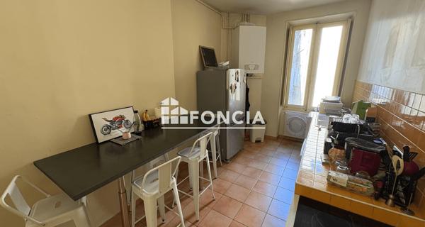 Location Appartement 5 pièces 144.8 m² - Valence 26000