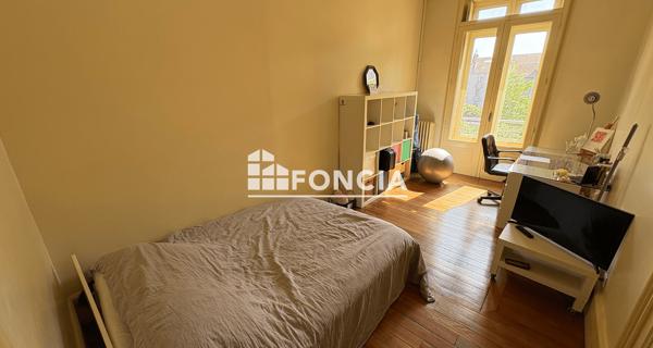 Location Appartement 5 pièces 144.8 m² - Valence 26000
