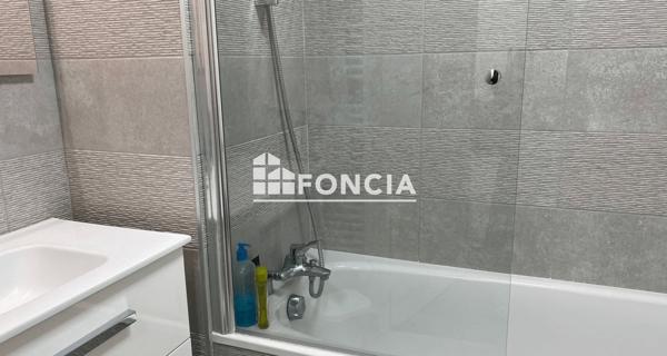 Location Appartement meublé 2 pièces 45.43 m² - Charbonnières-les-bains 69260
