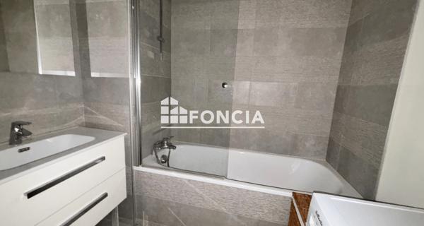 Location Appartement meublé 2 pièces 45.43 m² - Charbonnières-les-bains 69260
