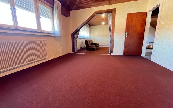 Maison à vendre    8 pièces • 208 m2 Metz