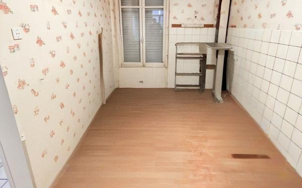 Maison à vendre    8 pièces • 208 m2 Metz