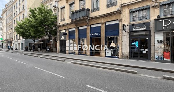 Location Appartement 4 pièces 83.81 m² - Lyon 69006