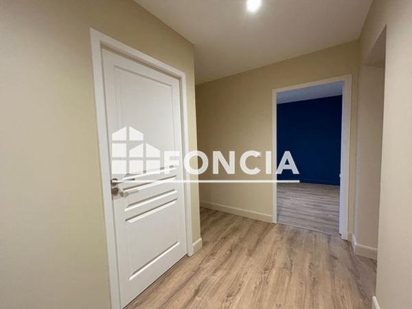 Location Appartement 2 pièces 45.42 m² - LES SOURCES REGINA - LOGEMENT 1O Vichy 03200