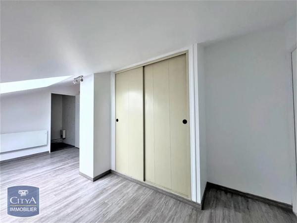 Appartement à louer 2 pièces 45.63m² Loos (59120)