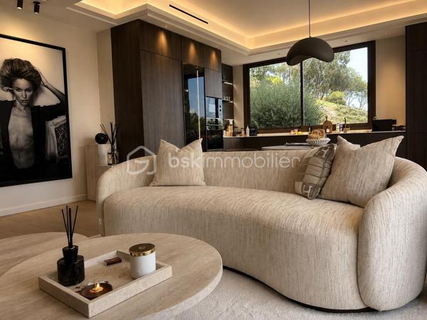 APPARTEMENT 3 PIECES - 72 M² - TERRASSE 49M² - VUE MER - GARAGE - PISCINE - TENNIS - 5 MIN CANNES
(English version Below)
Laurent Morin, spécialiste des propriétés avec vue mer, vous propose ce superbe appartement entièrement rénové par un architecte, situé au sein d’une résidence recherchée à Vallauris – Golfe-Juan.
D’une superficie de 72 m², l’appartement vendu meublé bénéficie d’une rénovation particulièrement soignée, réalisée avec des matériaux de grande qualité et une attention portée à chaque détail. Il se compose comme suit:
- Un hall d'entrée
- Un vaste séjour de 37m² avec cuisine qui ouvre sur la terrasse vue mer
- 2 chambres (12.6 et 9.3m²)
- Une salle de douche
- Un WC indépendant
- Une grande terrasse d'environ 50m² avec vue mer et Cap d'Antibes
- Un Garage de 21.5m² avec espace cave 

La résidence propose un cadre de vie privilégié avec un jardin parfaitement entretenu, une piscine et un terrain de tennis
Idéalement situé, l’appartement se trouve à seulement 5 minutes du centre de Cannes et de Golfe Juan tout en bénéficiant d’un environnement résidentiel et sécurisé.

Informations complémentaires
* Vendu meublé
* Charges de copropriété : 5200€ / an (433€ /mois)
* Taxe foncière : non connue à ce jour
* DPE : en cours

Contactez-moi 24h/24 et 7j/7 pour obtenir davantage d’informations ou organiser une visite privée.
--------------------------------------------
 3-BEDROOM APARTMENT – 72 SQM – 49 SQM TERRACE – SEA VIEW – GARAGE – SWIMMING POOL – TENNIS COURT – 5 MIN FROM CANNES
Laurent Morin, a specialist in sea-view properties, presents this elegant apartment, completely renovated by an architect, located in a sought-after residence in Vallauris.
Offering  72 sqm of living space, the apartment fully furnished has undergone a particularly high-quality renovation, using premium materials and with meticulous attention to detail.
It comprises:
* An entrance hall
* A spacious living room with an open-plan kitchen, opening onto the sea-view terrace
* 2 bedrooms
* A shower room
* A separate WC
* A large terrace of approximately 49 sqm, offering stunning views of the sea and Cap d’Antibes
* A garage with additional cellar/storage space

The residence offers a privileged lifestyle, featuring beautifully maintained landscaped gardens, a swimming pool and a tennis court.

Ideally located, the apartment is just 5 minutes from the centre of Cannes and Golfe-Juan, while enjoying a peaceful, secure and highly desirable residential setting.
 Additional Information :
* Fully furnished
*Co-ownership charges: 5200€ / year
*Property tax: Not yet known
*Energy Performance Certificate (DPE): In progress

Please contact me 24/7 for further information or to arrange a private viewing.