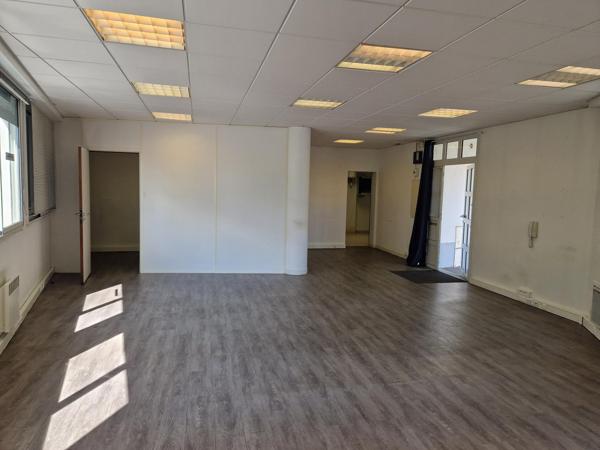 Local Commercial 88m² – Cholet